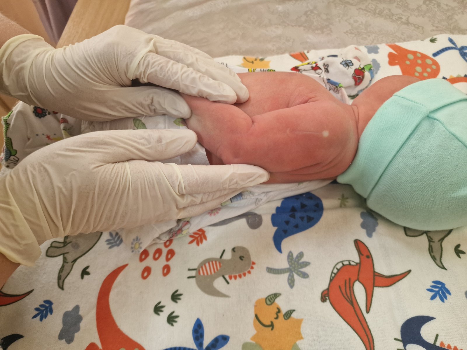 Що потрібно знати про вакцинацію новонароджених