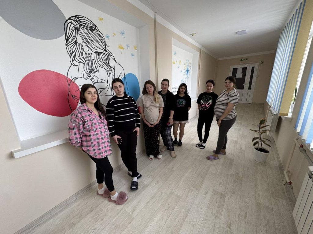 Острівці спокою: арт-терапія в непростий період вагітності